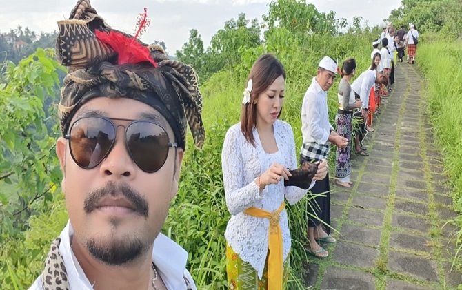 Jun Bintang dkk saat penggarapan video klip Bali KemBali pandemi covid-19, semangat hadapi covid-19, wayan balawan, single bali kembali, doa untuk bali
