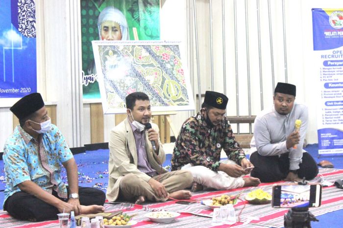 GAYENG: Ketua PD Pemuda Muhammadiyah Lamongan M Anang Nafiuzzaki, mengajak kader muda Muhammadiyah untuk merefleksikan kembali spirit KH Ahmad Dahlan untuk mengembangkan Islam berkemajuan. GAYENG: Ketua PD Pemuda Muhammadiyah Lamongan M Anang Nafiuzzaki, mengajak kader muda Muhammadiyah untuk merefleksikan kembali spirit KH Ahmad Dahlan untuk mengembangkan Islam berkemajuan.