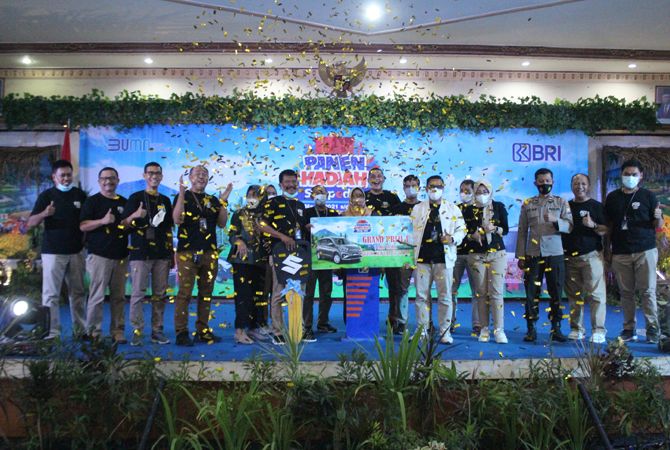 Hadiah Utama Suzuki New Ertiga dan Belasan Motor Mewah Hadiah Utama Suzuki New Ertiga dan Belasan Motor Mewah