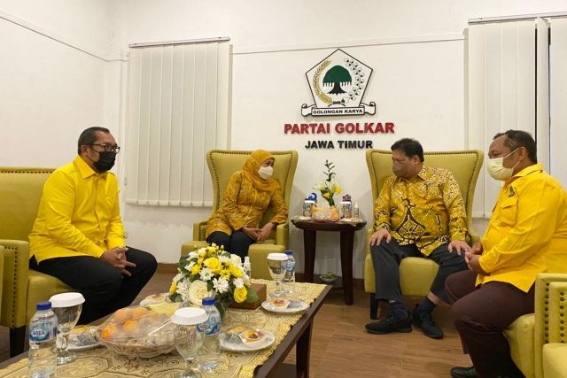 Airlangga Puji Kerja Sama Golkar dengan Gubernur Khofifah Airlangga Puji Kerja Sama Golkar dengan Gubernur Khofifah