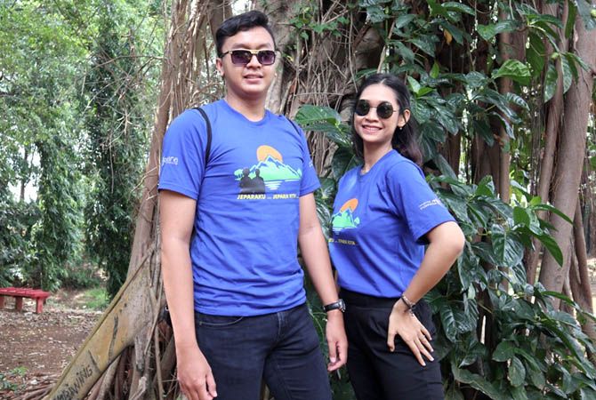 BERPOSE: Dua anggota duta wisata berfoto di Desa Telaga Sejuta Akar Desa Bondo, Kecamatan Bangsri. BERPOSE: Dua anggota duta wisata berfoto di Desa Telaga Sejuta Akar Desa Bondo, Kecamatan Bangsri.