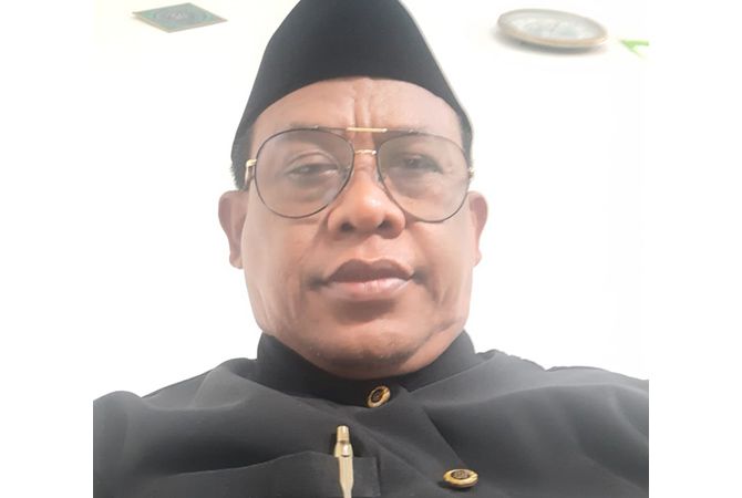 H. Mathaki Kepala Desa Alas Rajah. H. Mathaki Kepala Desa Alas Rajah.