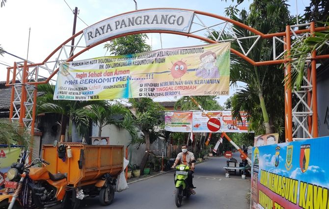 SEPI: Suasana di Jalan Pangrango Raya, Kelurahan Kedundung, Kecamatan Magersari, Kota Mojokerto. SEPI: Suasana di Jalan Pangrango Raya, Kelurahan Kedundung, Kecamatan Magersari, Kota Mojokerto.