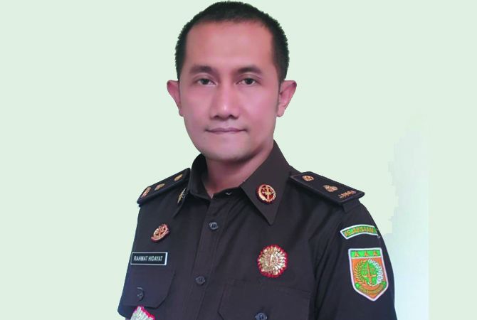 Kasi Pidana Khusus (Pidsus) Kejari Kabupaten Mojokerto Rahmat Hidayat, SH. Kasi Pidana Khusus (Pidsus) Kejari Kabupaten Mojokerto Rahmat Hidayat, SH.