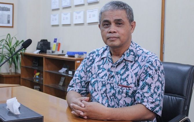 Dr. Ir. Syarif Hidayat. Dr. Ir. Syarif Hidayat.