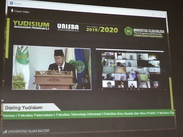 Rektor UNISBA Blitar, Drs. H. Soebiantoro, M. Si. Beri sambutan saat yudisium secara online. Rektor UNISBA Blitar, Drs. H. Soebiantoro, M. Si. Beri sambutan saat yudisium secara online.