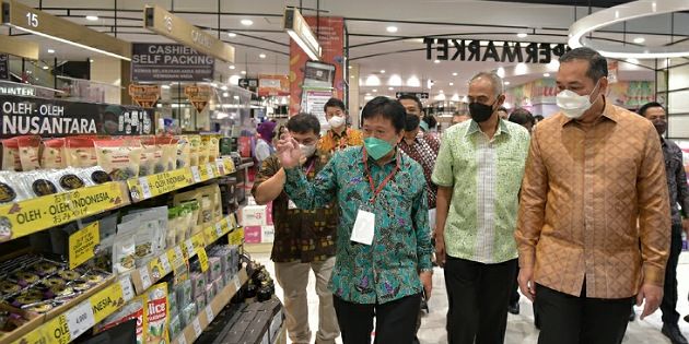 Mendag Ingatkan Jangan Kendor Lawan Covid-19 untuk Dorong Perekonomian Mendag Ingatkan Jangan Kendor Lawan Covid-19 untuk Dorong Perekonomian