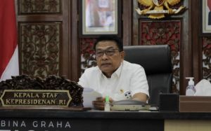 Jokowi Sebut Batik Bagian Gaya Hidup Indonesia Yang Mendunia<script async src=