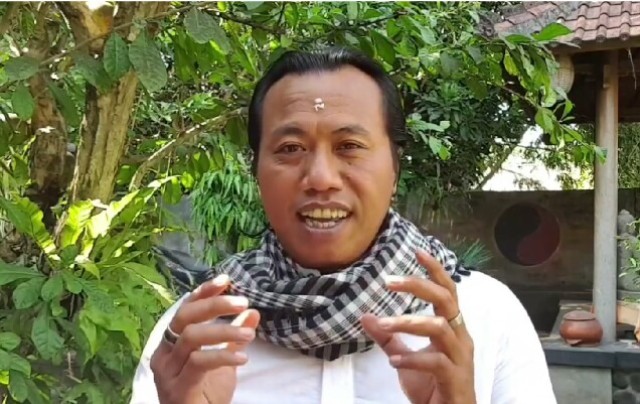 Memaknai Pesan Indah Saat Tumpek Landep