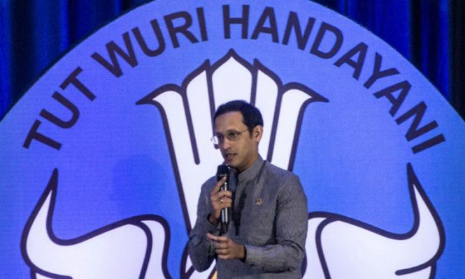 Hasil gambar untuk nadiem