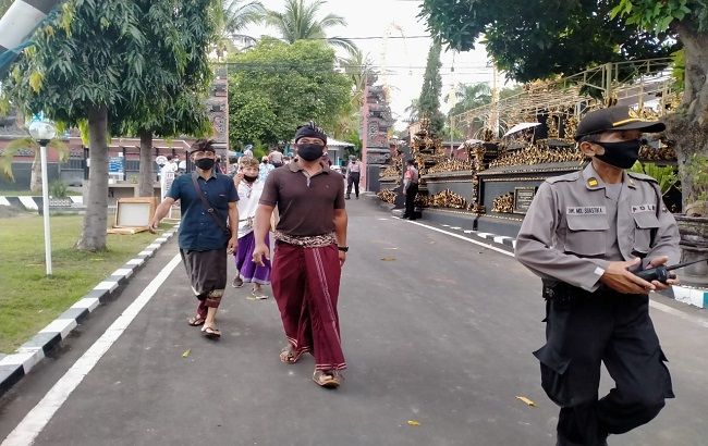 Kasus DD Tigawasa Tak Beres di Polisi, Warga Ancam Cabut ...