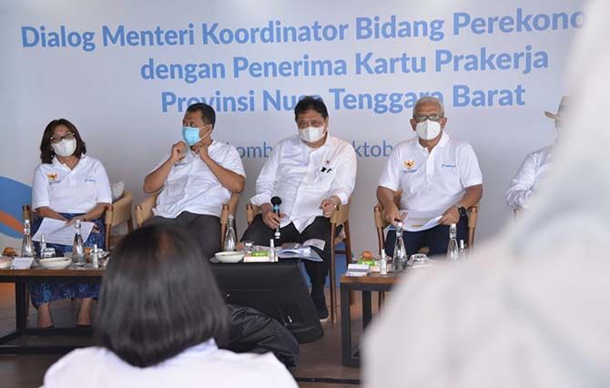 Menko Airlangga Semangati Penerima Kartu Prakerja Di Provinsi Ntb<script async src=