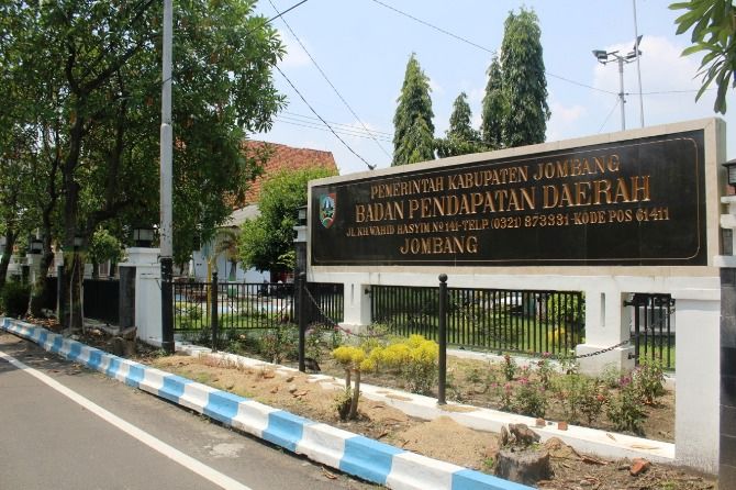 Bapenda Jombang Tak Percaya Pemdes Survey Pbb Dikerjakan