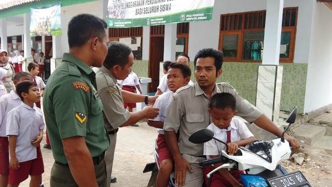 11 sekolah dasar merger komisi d minta nasib guru tetap sekolah dasar