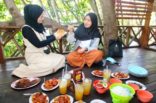 Madurasa Dhek Lanjeng Sajikan Menu Baru