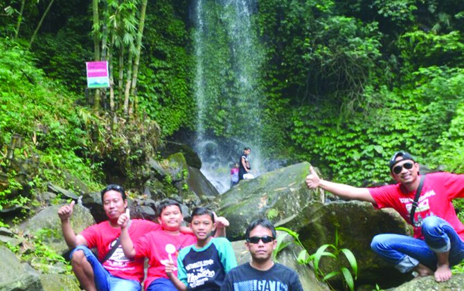 85 Gambar Air Terjun Pacet Terbaik 85 Gambar Air Terjun Pacet Terbaik
