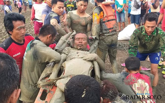 Pria yang Terjebak Lumpur WGM hingga Tinggal Kepala ...