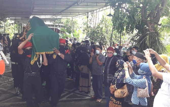 Hasil gambar untuk wakil bupati karanganyar