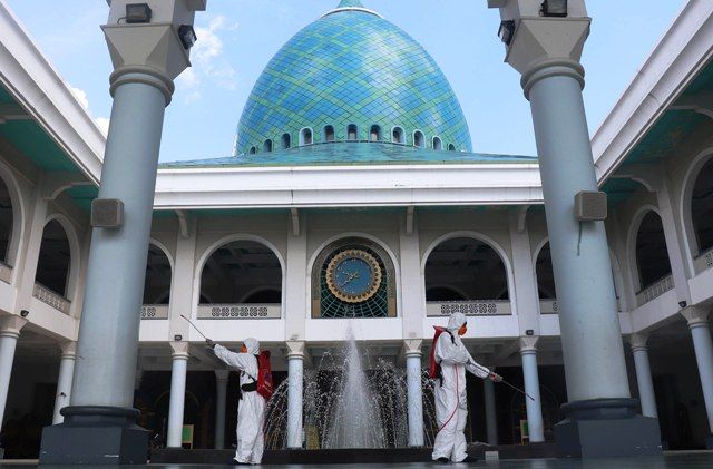 Get 5 Tempat Ibadah Di Surabaya PNG